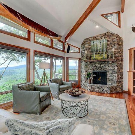 Falken Haus - Relax In Seclusion With Panoramic Lake Views Jasper Bagian luar foto